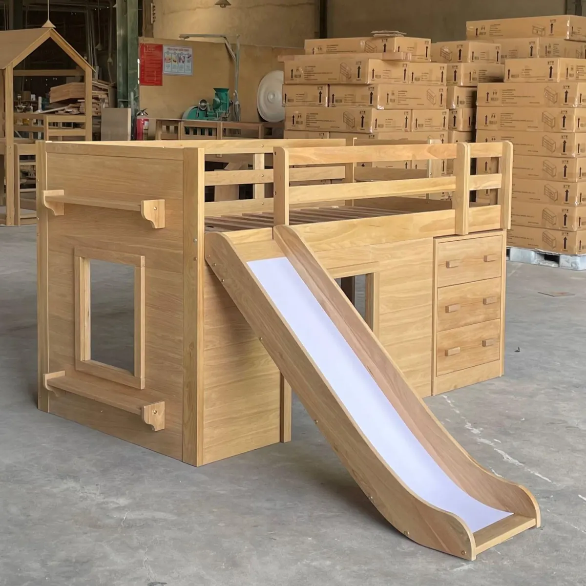 Giường tầng có cầu trượt và ngăn kéo – ảnh 3