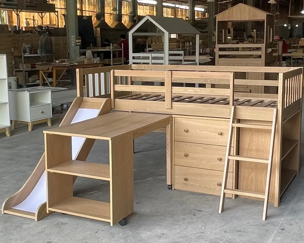 Giường tầng có cầu trượt và bàn học – ảnh 3