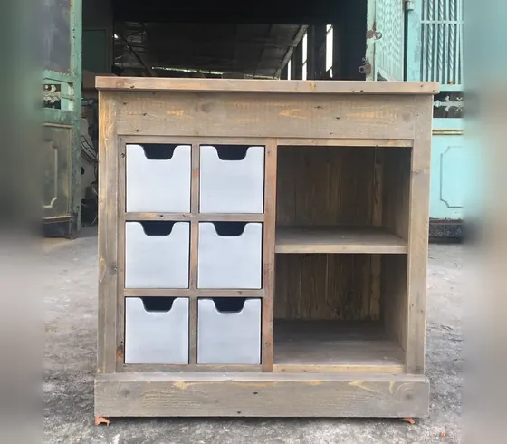 Tủ ngăn kéo gỗ thông cổ điển - Tủ ngăn kéo & lưu trữ do Nội thất Tân Phước (Việt Nam) sản xuất