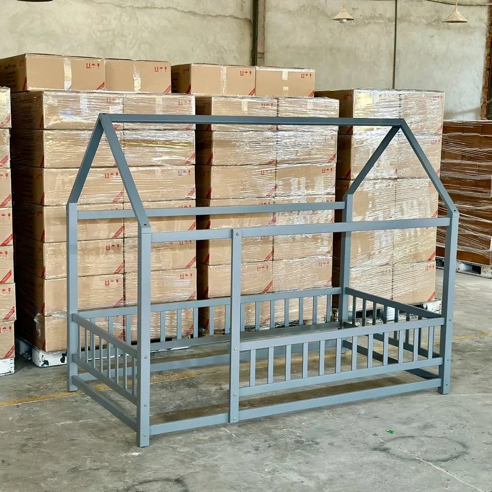 Giường trẻ em hình nhà có thanh chắn, màu xám - Giường trẻ em, tháo rời (KD), Nội thất Tân Phước Việt Nam