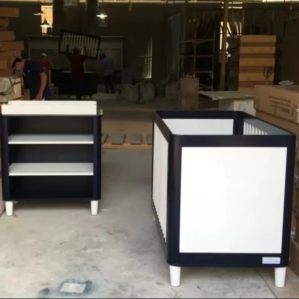 Cũi em bé gỗ đặc 343 có bộ chuyển giường bé tập đi - Cũi & nôi, tháo rời (KD), Nội thất Tân Phước Việt Nam