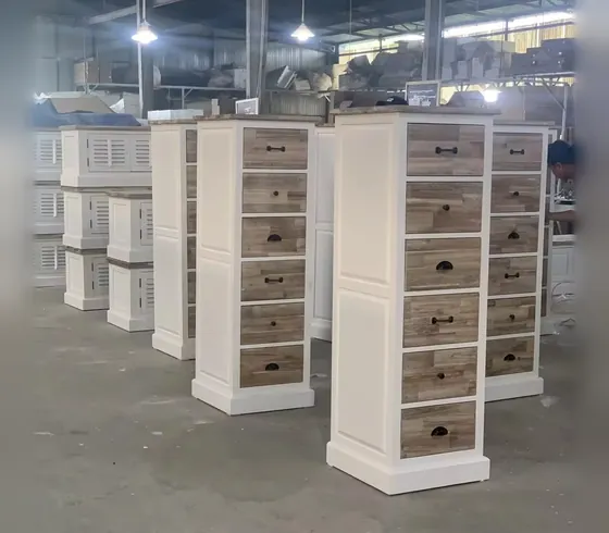 Tủ cao nhiều ngăn kéo, trắng và mộc mạc - Tủ ngăn kéo & lưu trữ do Nội thất Tân Phước (Việt Nam) sản xuất