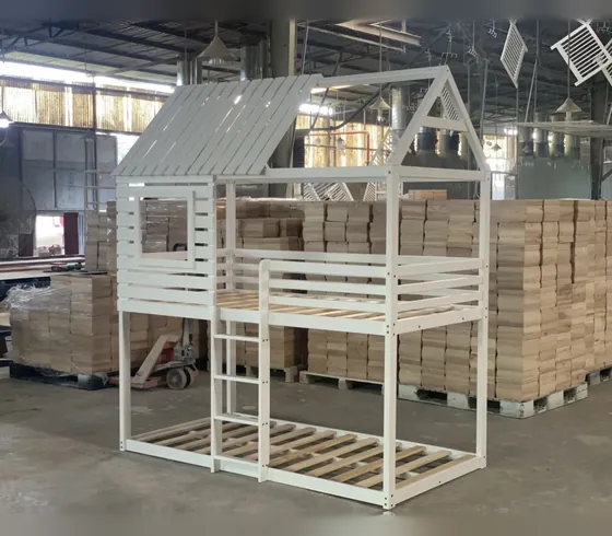 Giường tầng hình nhà màu trắng - Giường tầng & Loft do Nội thất Tân Phước (Việt Nam) sản xuất