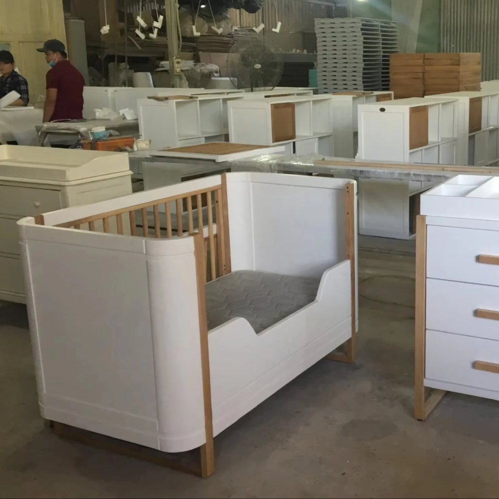 Cũi gỗ trắng 8 bo góc - Cũi & nôi, tháo rời (KD), Nội thất Tân Phước Việt Nam