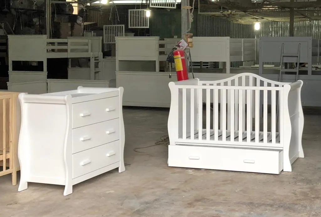 Bộ cũi trắng kèm tủ 3 ngăn kéo – ảnh 3